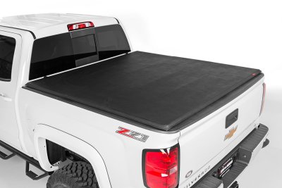 RC44705501 Soft Tri-Fold Bed Cover | 5' Bed | Toyota Tacoma 2WD/4WD (05-15)